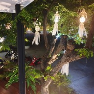 Stay With Hug Poshtel And Activities