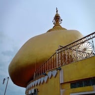 พระธาตุอินทร์แขวนจำลอง