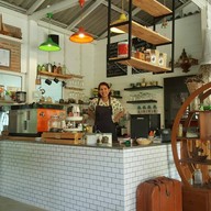 ไร่กระป๋องสี