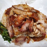 เมนูของร้าน อารีย์ บะหมี่เป็ด