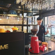 Burgers and Springrolls