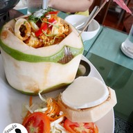 เมนูของร้าน บ้านชิดลมบางปู