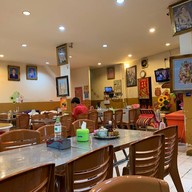 บรรยากาศ ราดหน้าราโด สาขาใหม่ (โกอ้วน) หาดใหญ่