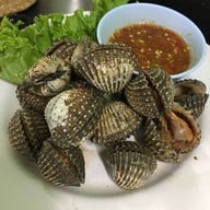 ลาบร้อยเอ็ดเสือเคหะ