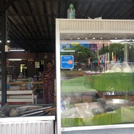 ก๋วยเตี๋ยวเรือบ้านอำเภอ