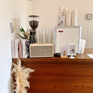 Slowhands.cafe