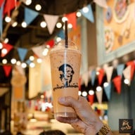 เมนูของร้าน ลุงเงินกาแฟหม้อดิน สาขาไอคอนสยาม