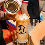 เมนูของร้าน ลุงเงินกาแฟหม้อดิน สาขาไอคอนสยาม