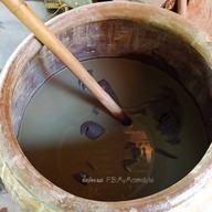 ศูนย์ผ้าหมักโคลน บ้านนาต้นจั่น