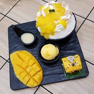 เมนูของร้าน Make Me Mango CentralWorld