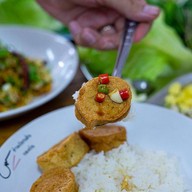 ข้าวเปียกเส้นกองบิน ข้าวเปียกเส้นกองบิน