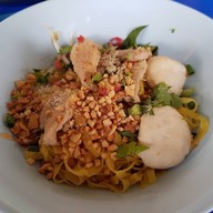เมนูของร้าน ก๋วยเตี๋ยวป้าอร