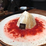 Mocking Tales เมส ทองหล่อ