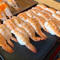 อ้อมกอดซูชิ นครสวรรค์