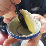 เมนูของร้าน ก๋วยเตี๋ยวไก่ข้ามฟาก อาจณรงค์ไนท์บาซาร์