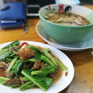 กุ๊กแจ๋ว ชุมพร