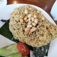 ประคองสุข
