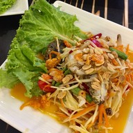 Buddy Cafe เกาะจันทร์