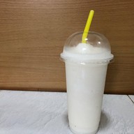 เมนูของร้าน ร้านใบเตย น้ำปั่นผลไม้ &วาฟเฟิลไส้ทะลัก สวนพลู3