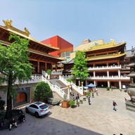 บรรยากาศ Jing an Temple