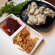 เมนูของร้าน ร้านป้าบุญล้อม -