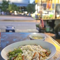 เมนูของร้าน บะหมี่เกี๊ยวปู หมูแดง  ถ.มิตรภาพ