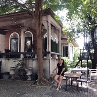 TREAT Cafe & Hangout