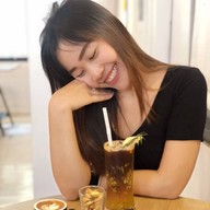 TREAT Cafe & Hangout