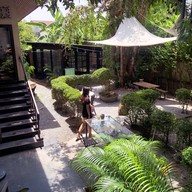 TREAT Cafe & Hangout