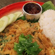 เมนูของร้าน อิ่มหมี to go ลาดปลาเค้า