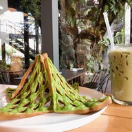 เมนูของร้าน ไล-บรา-รี่ (Library) พระราม 9