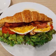 เมนูของร้าน Coffee Alley Samyan