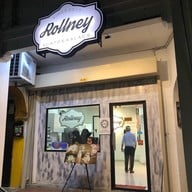 หน้าร้าน Rollney
