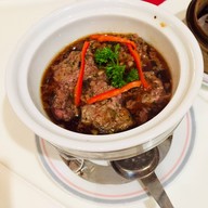 เมนูของร้าน Lee Kitchen (ลี คิทเช่น) อาคารทีพีไอ