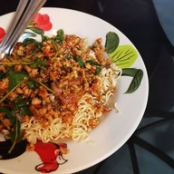 เมนูของร้าน ไข่ขยี้ พริกน้ำปลา