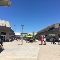 Outlet Collection at Niagara