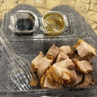 เมนูของร้าน หน่อย Emquartier