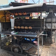 เติ้ล-เติ้ล ปลาเผา ไก่หมุน