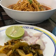 ข้าวซอยสุธาสินี3 สาขา 3