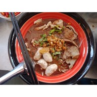 เมนูของร้าน เจ๊จุ๋มส้มตำ