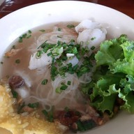 ก๋วยเตี๋ยวต้มยำลำไย เชียงใหม่