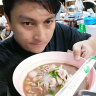 ก๋วยเตี๋ยวโกเด้ง หน้ามหาวิทยาลัยราชภัฏเชียงใหม่(เก่า)