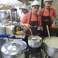 บรรยากาศ ร้านโจ๊กอารีย์1