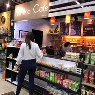 Terminal Cafe' Terminal Hotel