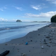 หาดราชมงคล