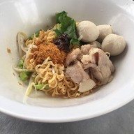 ก๋วยเตี๋ยวยกซด By Godeng