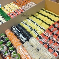 เมนูของร้าน ซูชิหน้าล้น  มี่โกะ ซูชิ