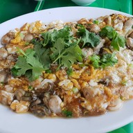 เมนูของร้าน นาทองเทอเรสบาร์ ห้วยขวาง