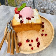 เมนูของร้าน Room11 Cafe' & Restaurant