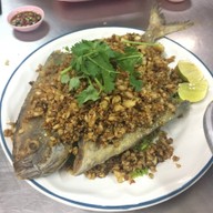 เมนูของร้าน ในรู บ้านเลขที13 ถ. นิพัทธ์อุทิศ 3 ซอย 1